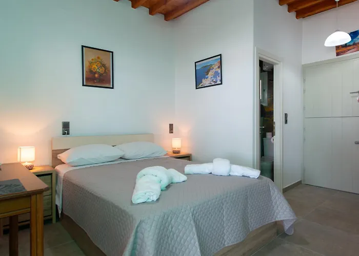 Bay 2 Cherronisos (Sifnos)